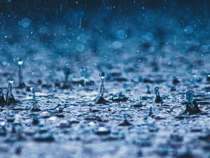 Crystal Singing Bowls in the Rain: Ten Minutes of Calm