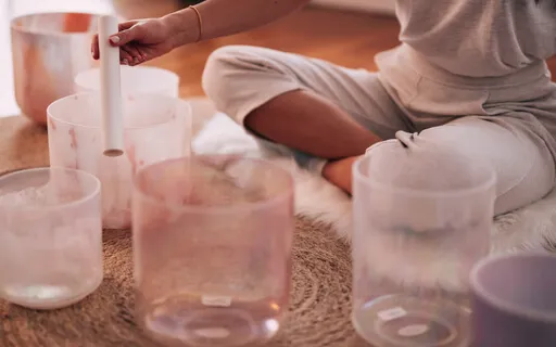 Crystal Sound Bath - Bain Sonore Avec Des Bols En Cristal