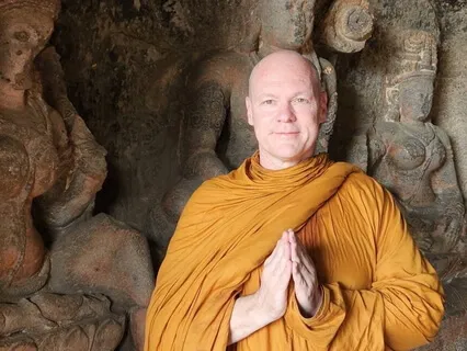 Cultivating Wisdom In Buddhist Practice