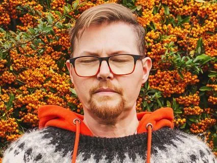Curious Compassion Breathing: 25-Minute Meditation