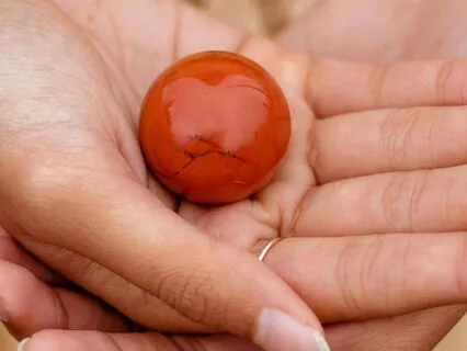 Daily Reading - Carnelian - Energy, Leadership, Creativity