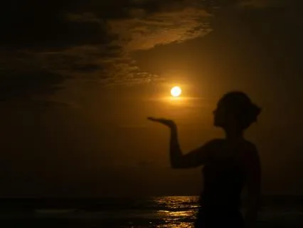 Daily Reading - Moon Maiden