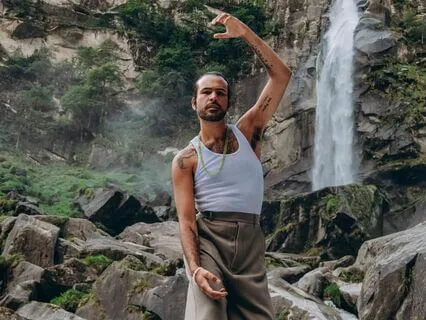 Dance Meditation To Release A Heavy Day