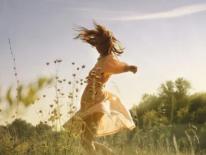 Dance In paradise (Soft Electronic With Cello)