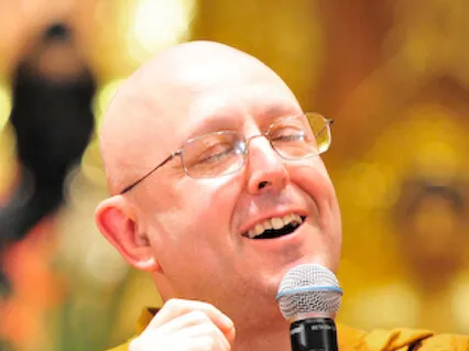 Day 012/365: Guided Meditation | Ajahn Brahm