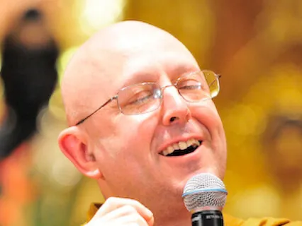 Day 039/365: Guided Meditation | Ajahn Brahm