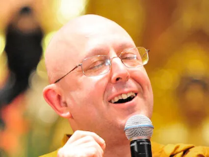 Day 071/365: Guided Meditation | Ajahn Brahm