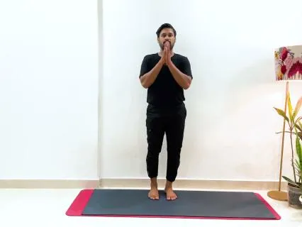 Day 10 | 10 Minute Morning Yoga to Wake Up Your Body & Mind