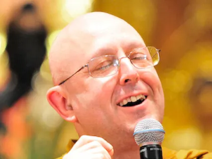 Day 125/365: 30-Minute Meditation | Ajahn Brahm