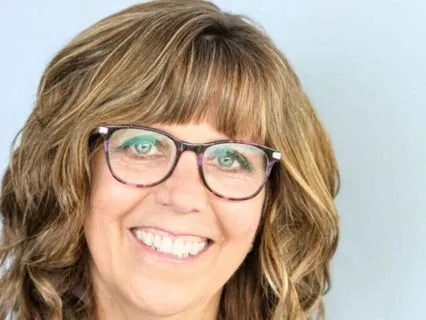 Day 2:  Putting Space Between You And Your Thoughts