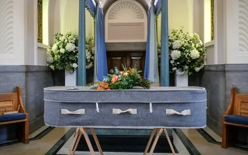 Death Meditation To Live More (Maranasati)