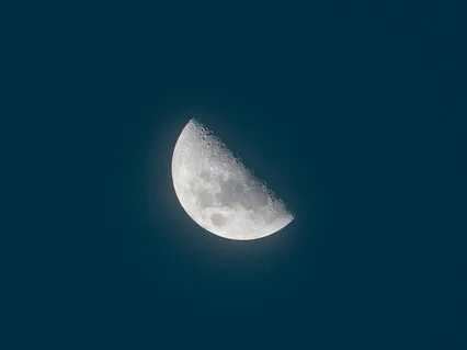 Deep And Magical Sleep Music - 528Hz