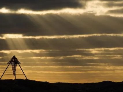 Deep Delta Sleep Waves | Premium Binaural Sleep Soundscape