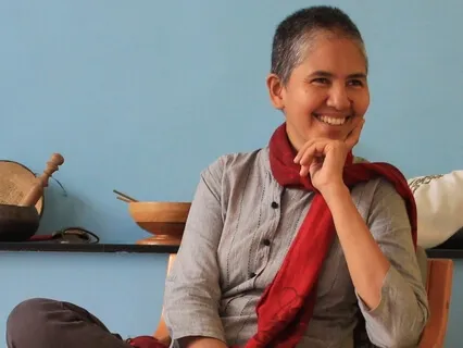 Visualizing Deep Foundation 