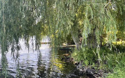 Deep Peace Of The Flowing Air To You