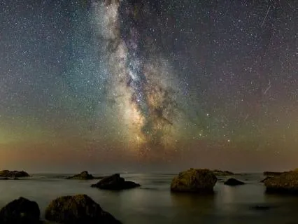 Deep Sleep Dive 528Hz Solfeggio & 2Hz Binaural (1hr)