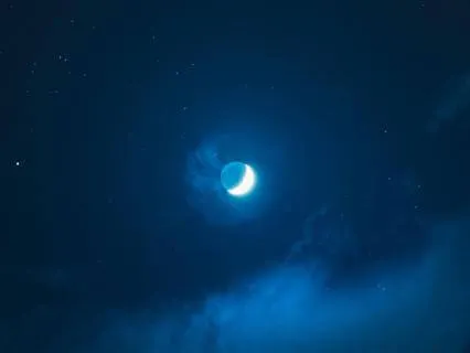 Deep Sleep Music (528Hz)