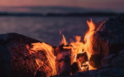 Deep Sleep With Fireplace & Soft Rain