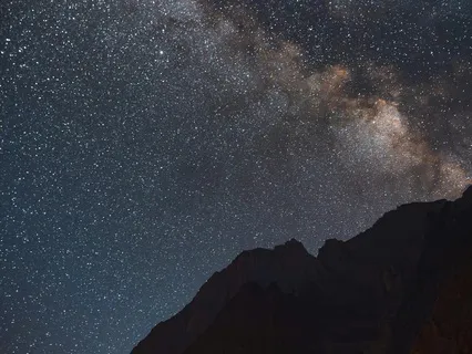 Deep Slumber: Ambient Music & Delta Binaural Beats For Sleep