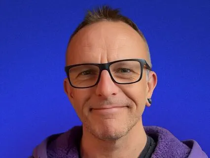 Deeper Calm – A Mindful 10 Minutes With Less Guidance