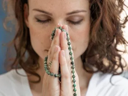 Devi Prayer - Mantra Meditation Music