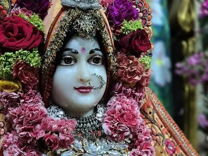 Devotional Love With Radha - Embracing Sacred Longing