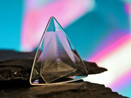 Diamonds Keep On Shining