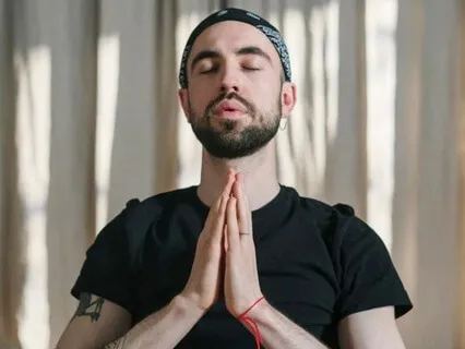 Adjusting To University Life - 15 Min Meditation (With Rain)