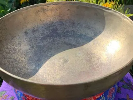 Divination With Himalayan Urna Singing Bowl