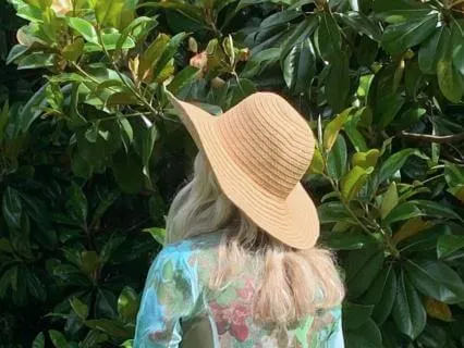Divine Feminine Stories: Walking With The Wind Woman