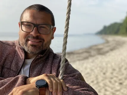 Don't wait until it's too late - Commit to 1 thing today.