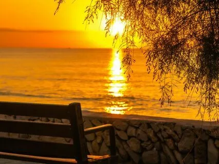 Dreams Of Dawn: A Sleep Meditation For Renewal And Hope