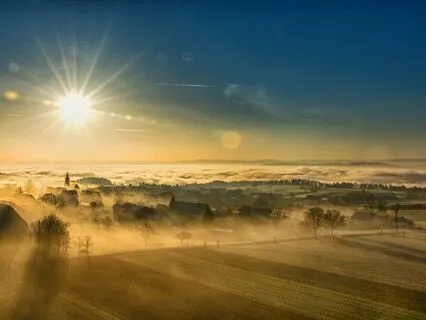 Dreamscape Of Truth: A Bedtime Journey Into Advaita Vedanta