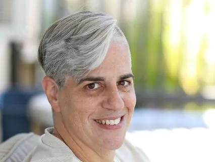 Drift Into Peace: A Gentle Body Scan And Sleep Affirmations