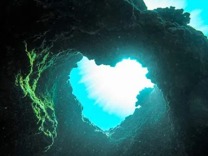 Drift Off Peacefully: A Sleep Meditation With Ocean Waves