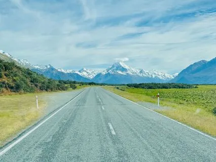 Driving Travel Meditation: Cultivating Awareness