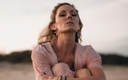 Drop The Thinking Mind & Find Deep Connection