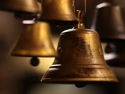 Dynamic Warm Meditation Bell