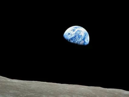 Earthrise 528 Hz