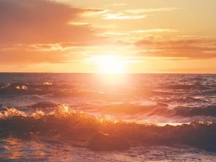 Ease Into A Full Nights Sleep (8 Hours Of Music)