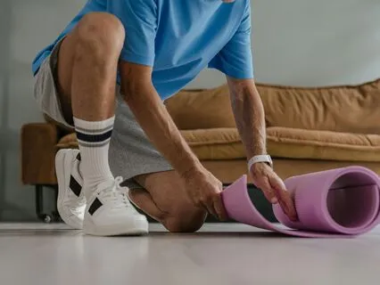 Grounding Ease: Crystal Tones to Soothe Tired Legs