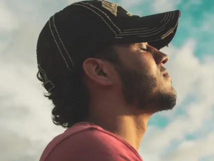 Easy Guided 10 Minute Meditation - Relax Your Mind & Breathe