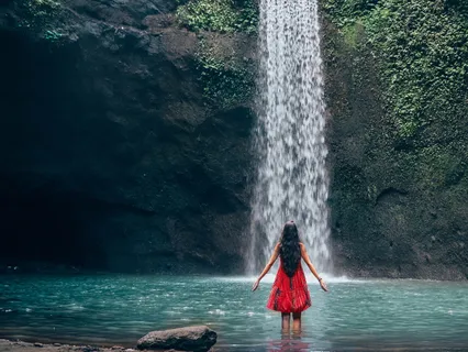 Eating Mindlessly While Reading Or Watching TV? Listen To This