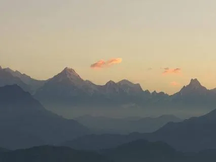 Echoes Of Ease 004 - Music For Affirmations & Meditation