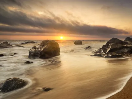 Dawning Echoes Of Stillness