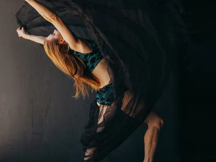 Ecstatic Dance Experience - Sensuality & Movement