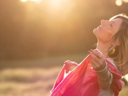 EFT Tapping For Letting Go And Moving On