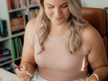 EFT Tapping For Procrastination And Finding Focus