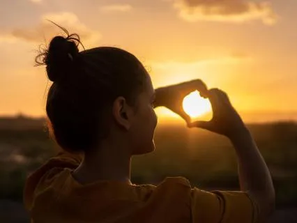 EFT Tapping Self Care & Love (Guided Tapping With Music)