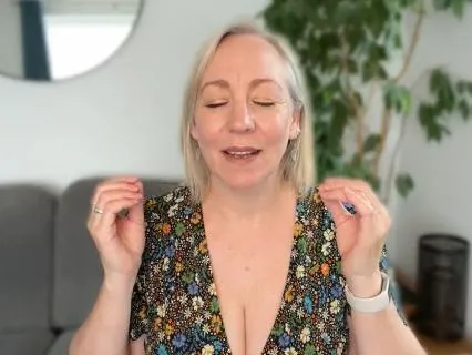 Release Bedtime Overthinking With EFT Tapping
